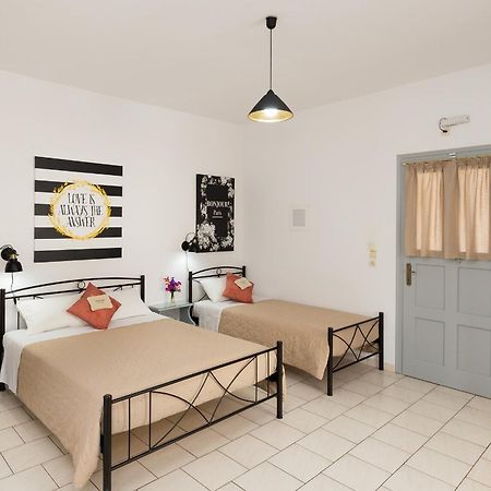 פיניקאס Letta'S Apartments מראה חיצוני תמונה